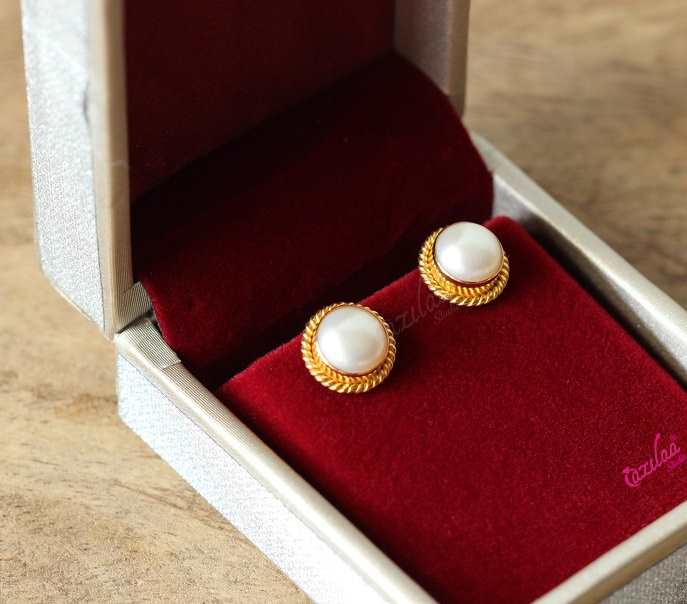 18 karat gold white pearl gemstone handmade earrings
