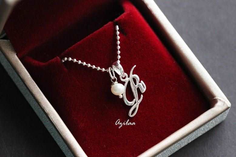 R Intial sterling silver Charm  pendant chain Alphabet necklace