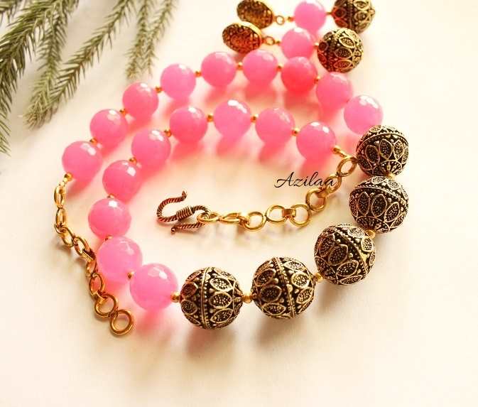 Antique gold tone hot pink gemstone handmade necklace 