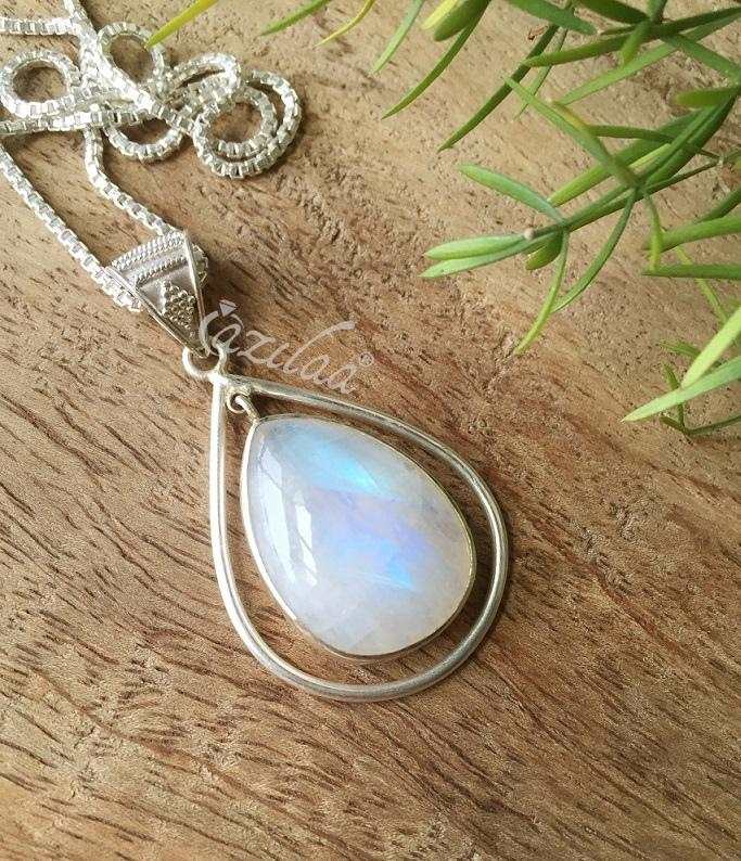 Artisan Sterling silver  rainbow moonstone handmade Pendant