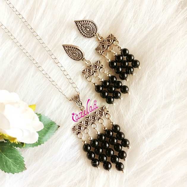 Black onyx Antique style boho pendant earrings set