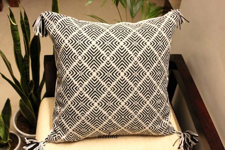 Black white geometric handloom handmade cushion cover