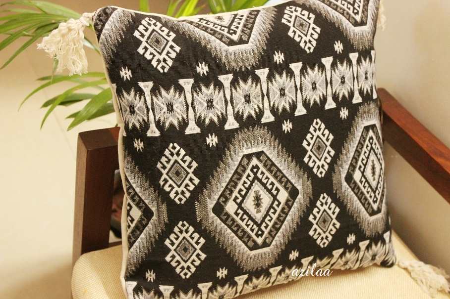 Black white geometric handloom handmade cushion covers