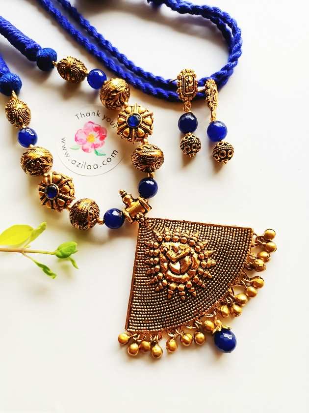 Blue Ganesha antique golden gemstone necklace set