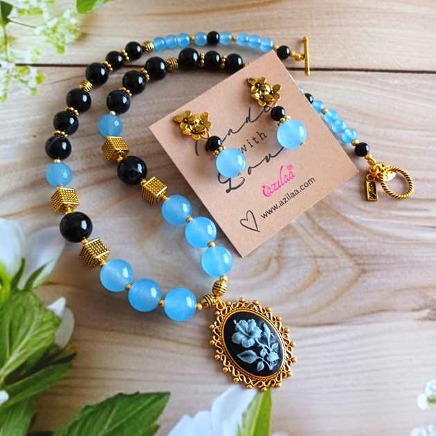 Blue agate and black onyx  gemstone beaded handmade necklace set