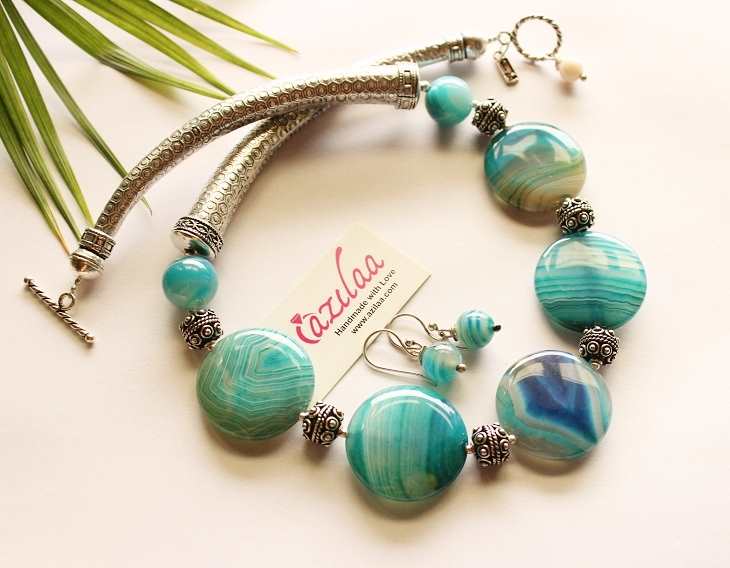 Blue ethnic style gemstone beaded necklace earrings set