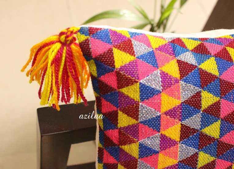 Multi geometric handloom handmade cushion cover 