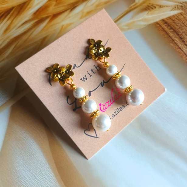 Chic Pearl dangler antique golden flower post earrings