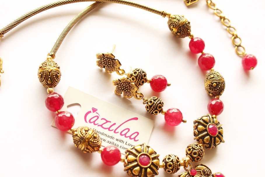 Designer MAROON necklace set, Antique gold tone necklace