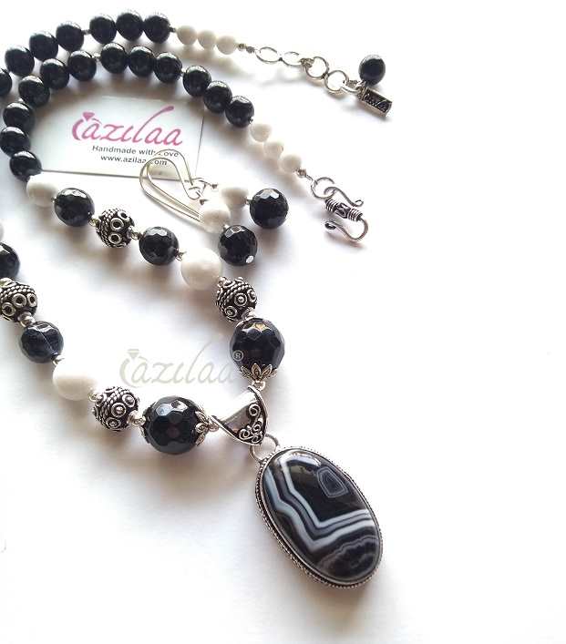 Designer agate black and white gemstone handmade necklace set
