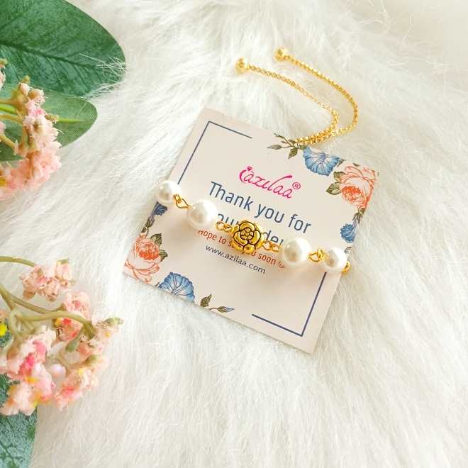 Designer golden chain beaded pearl charm bracelet