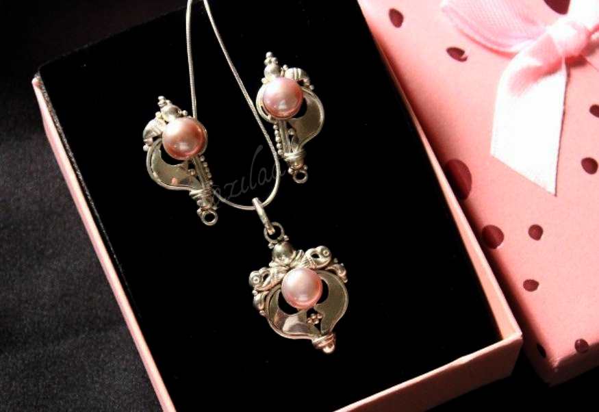 Designer pearl pendant chain sterling silver earring set