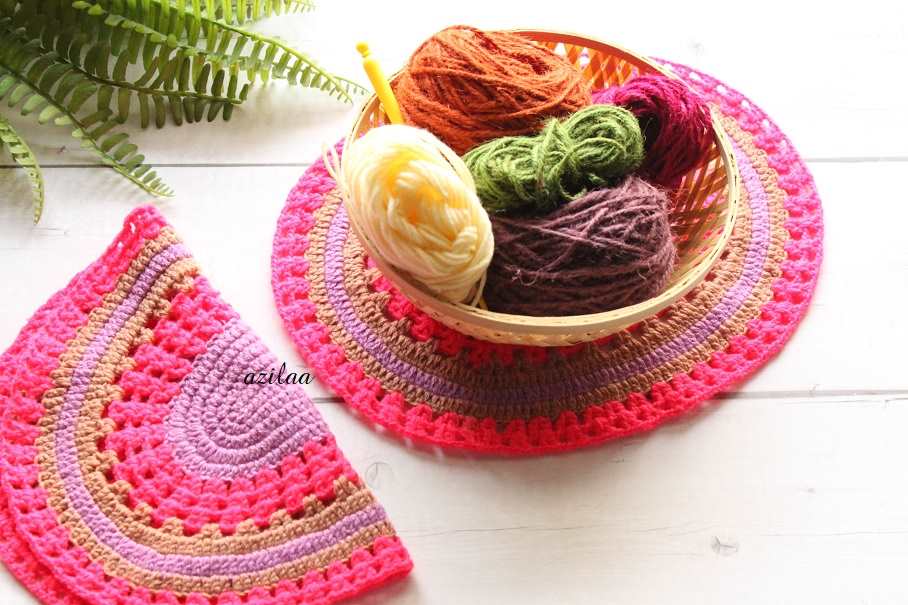 ECO friendly bright pink oval crochet handmade 2 table mat 