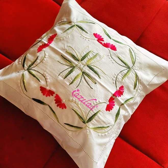 ECO friendly cotton white embriodered cushion covers 2