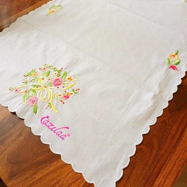 ECO friendly cotton white embriodered table runner