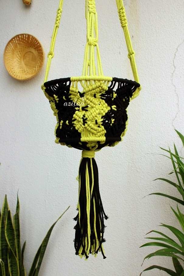 ECO friendly green black cotton macrame handmade 1 plant hanger 