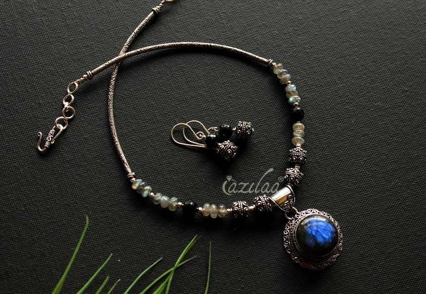 Elegant Blue labradorite gemstone handmade pendant necklace set