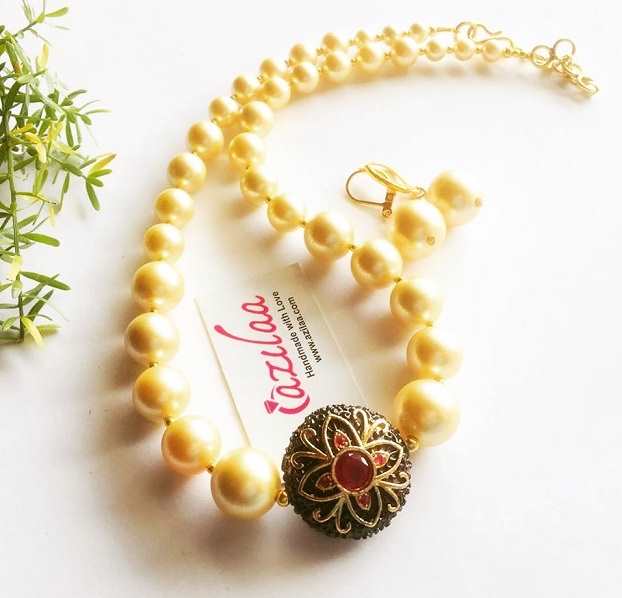 Elegant pearl yellow golden graduated necklace set