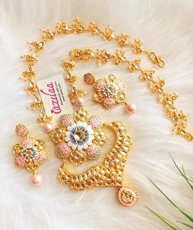 Festive pink minakari Pastel kundan pendant necklace set