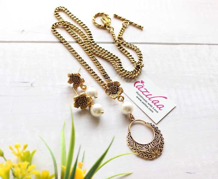 Flower pendant Swarovski crystal pearl chain necklace earrings