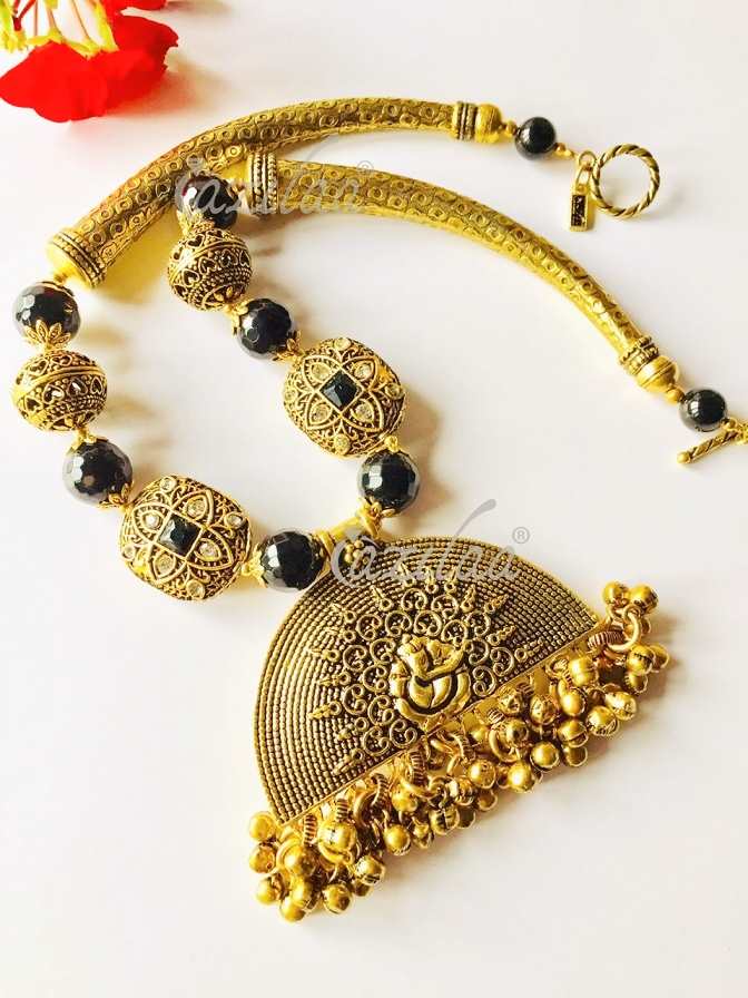 Ganesha antique gold BLACK Statement handmade necklace set