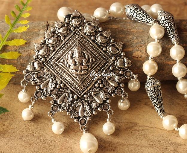 Ganesha antique silver Pearl Statement handmade necklace set