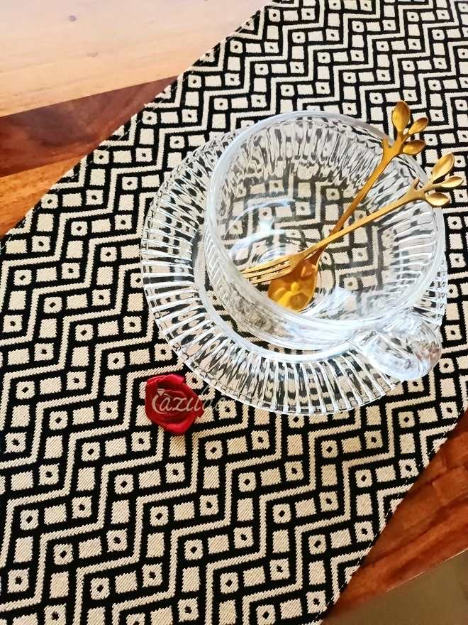 Geometric pattern cotton handloom handmade 1 table runner