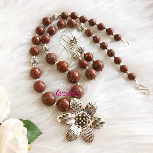 Gorgeous coco antique silver flower necklace set