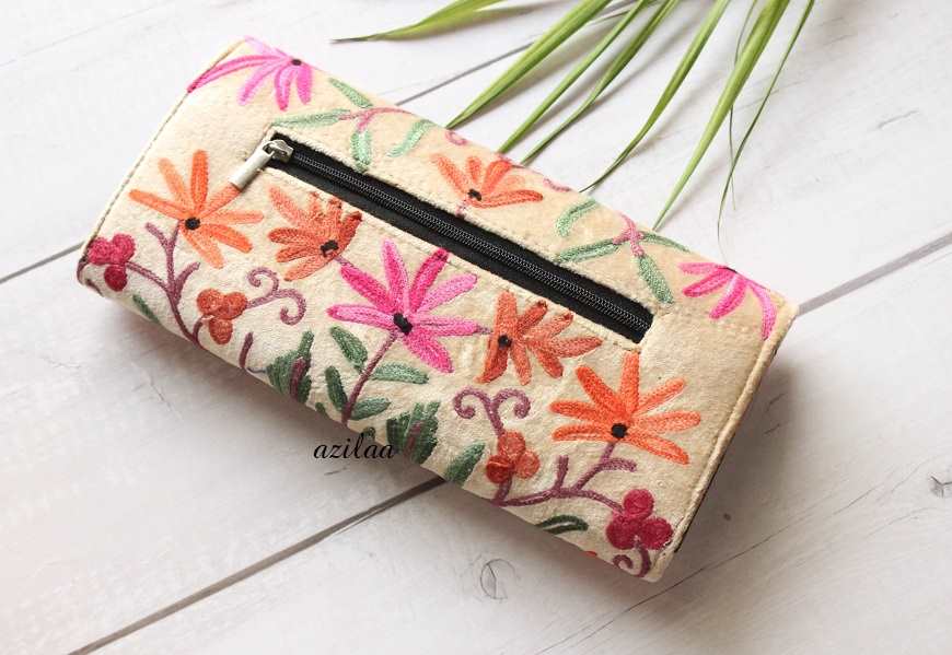 Gorgeous cream velvet embroidery purse clutch bag