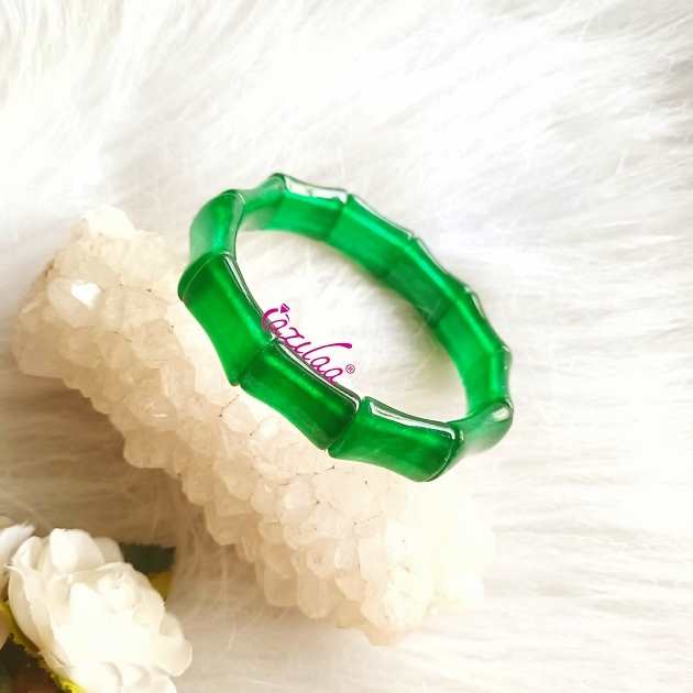 Gorgeous green gemstone handmade bracelet 1
