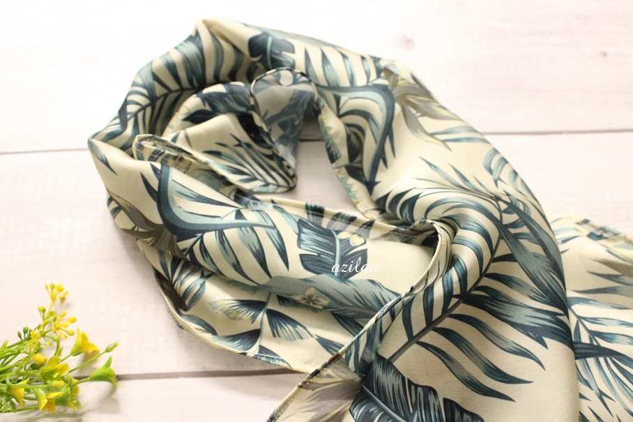 Gorgeous satin tropical leaves scarf Square