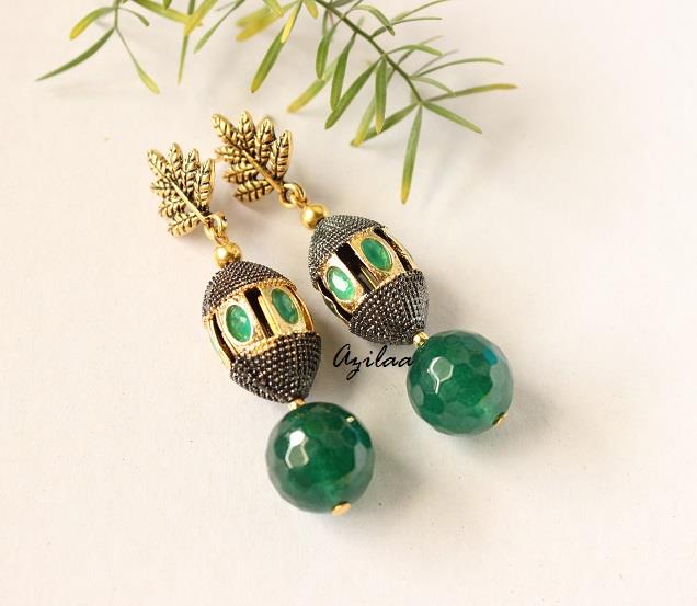 Emerald green earrings, Antique gold plated earrings