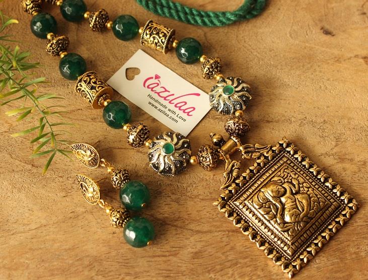 Green antique Gold Statement handmade necklace set