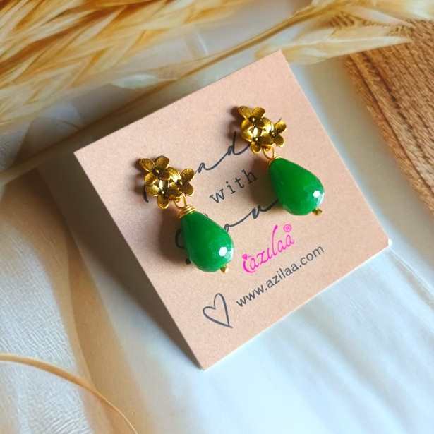 Green drop gemstone antique golden post earrings