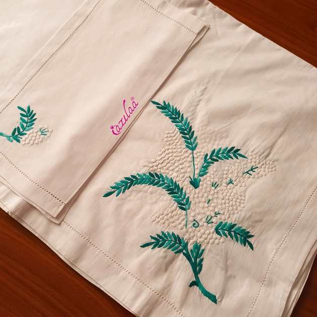 Green leaves cotton hand embroidered dinning table cover set 