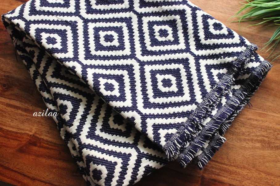 Handloom Blue white woven throw blanket