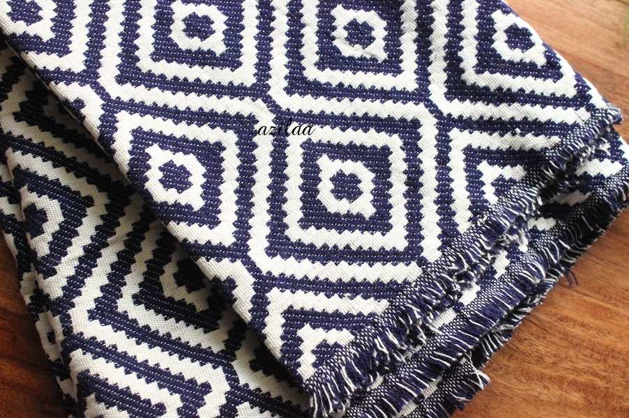 Handloom Blue white woven throw blanket