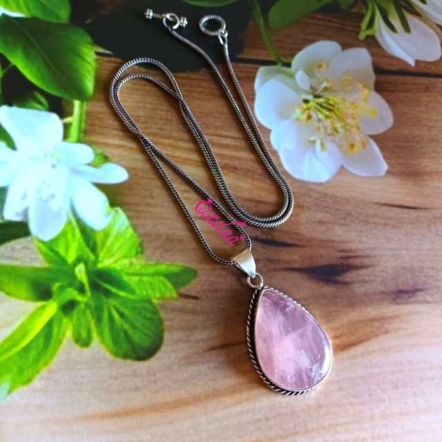 Healing rose quartz gemstone pendant chain 