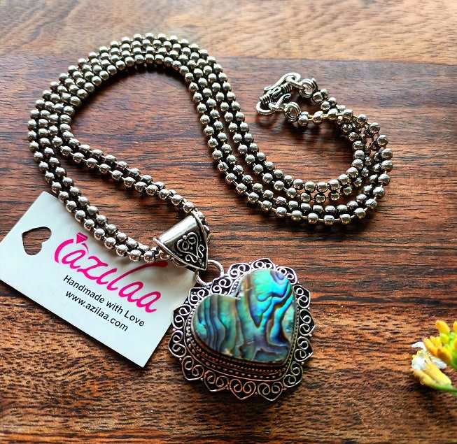 Heart design shell handmade pendant chain necklace 