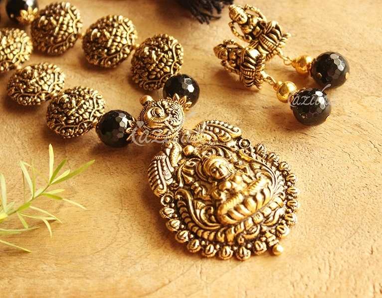 LAXMI goddess  black gemstone antique gold tone necklace set