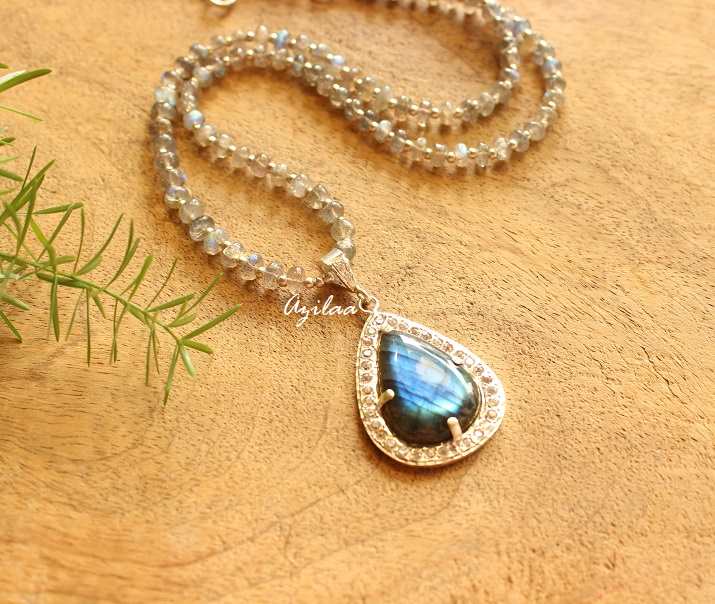  Labradorite gemstone sterling silver Pendant beaded Necklace