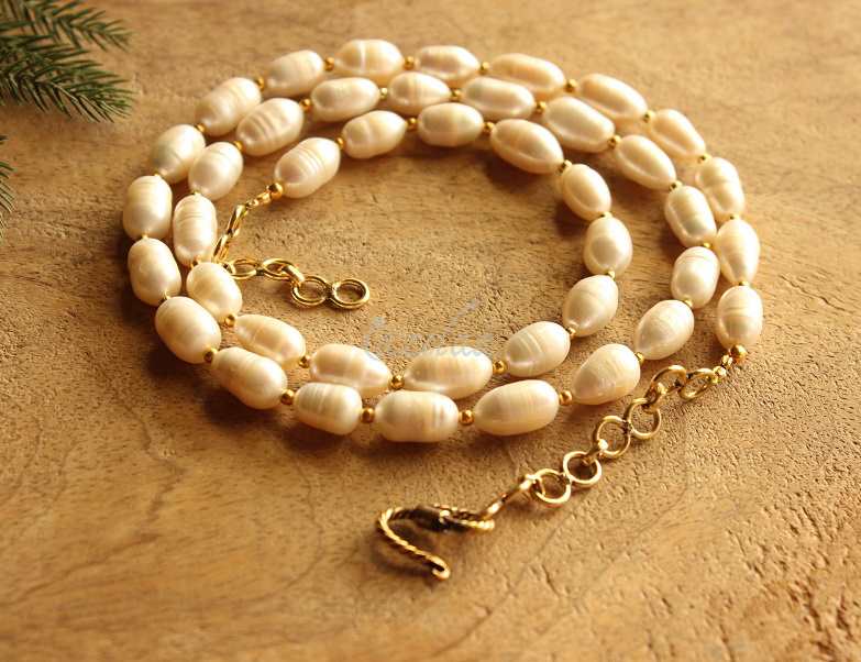 Freshwater pearl necklace, gold plated pearl necklace