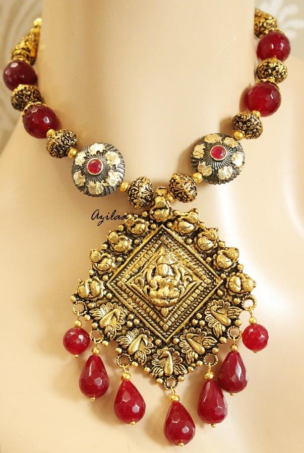 Maroon necklace set antique gold Lakshmi Ganesh pendant
