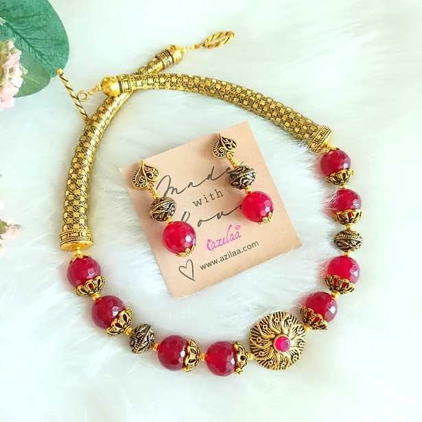 Maroon beaded gemstone choker necklace set