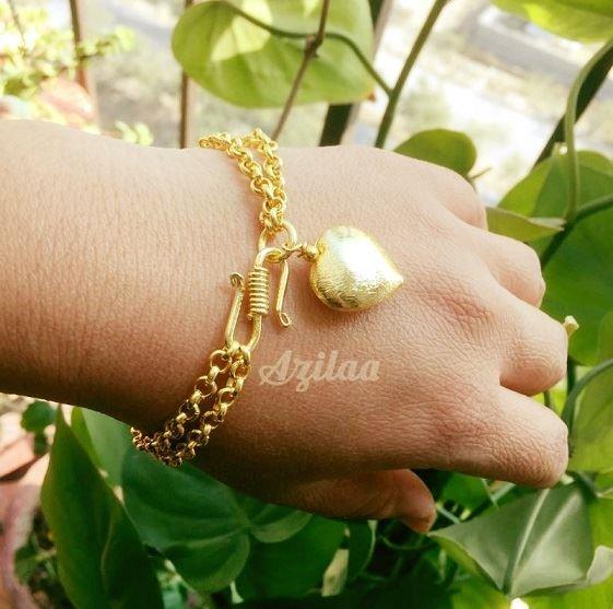 Modern gold plated heart charm handmade bracelet
