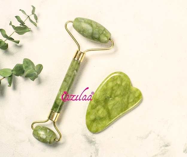Natural green Jade roller and Gua sha set 