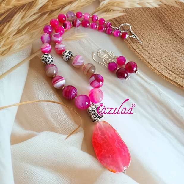 OOAK Pink agate gemstone pendant necklace set