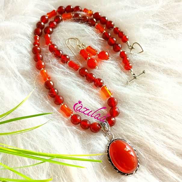 OOAK Red agate shaded gemstone pendant necklace set