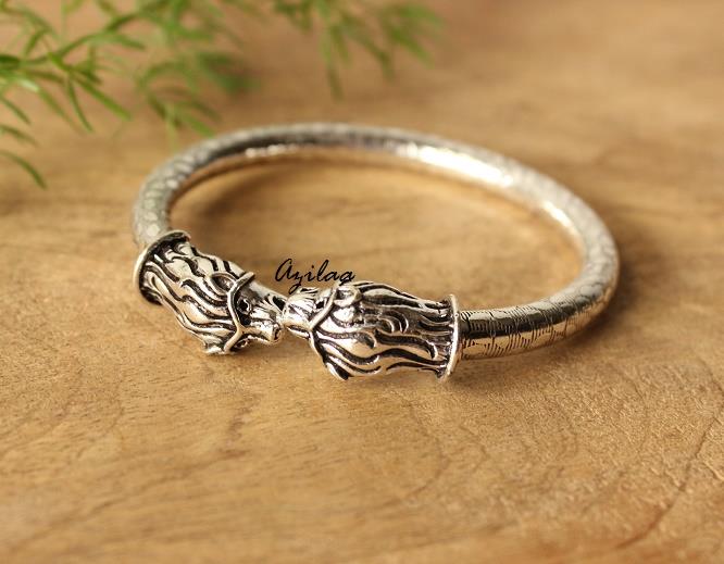 Lion head antique silver plated bangle bracelet