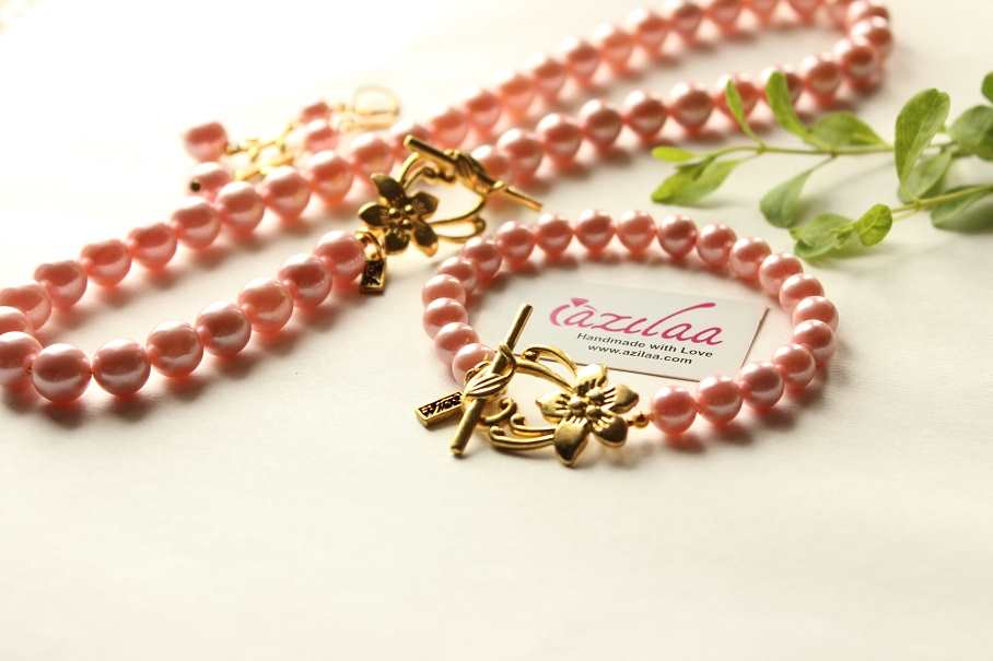 PASTEL Pink shell Pearl designer golden necklace earrings set